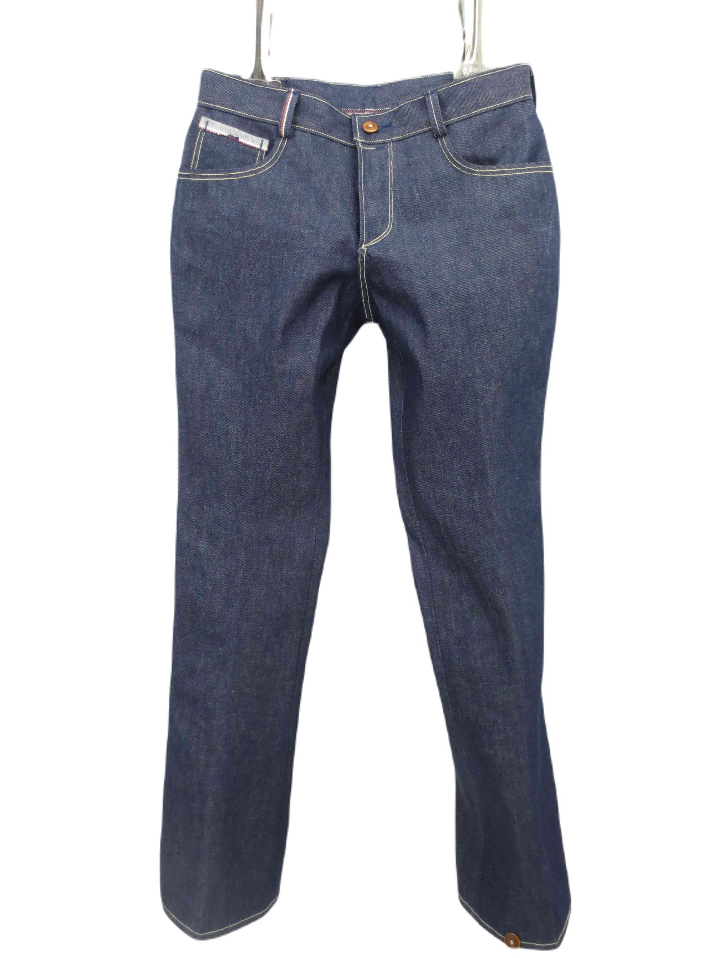 vooraanzicht model  2570  passende jeans